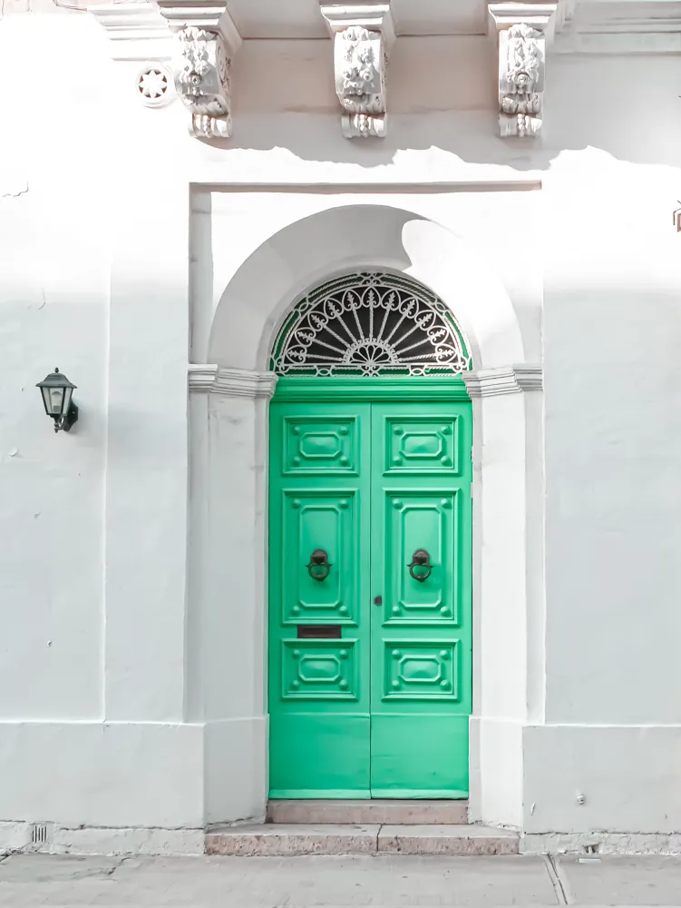 Charleston facade in soft dawn light
